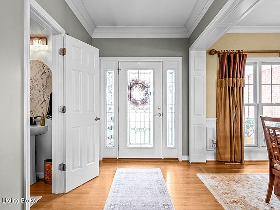 4th image of 6600 Southwind Ct
