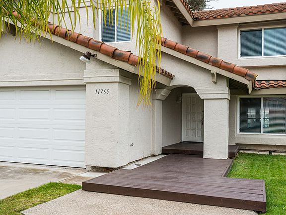 4th image of 11765 Petirrojo Ct