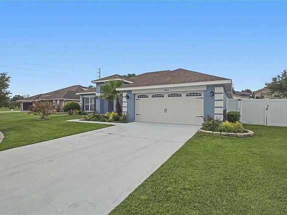 3rd image of 4863 SW 63RD STREET