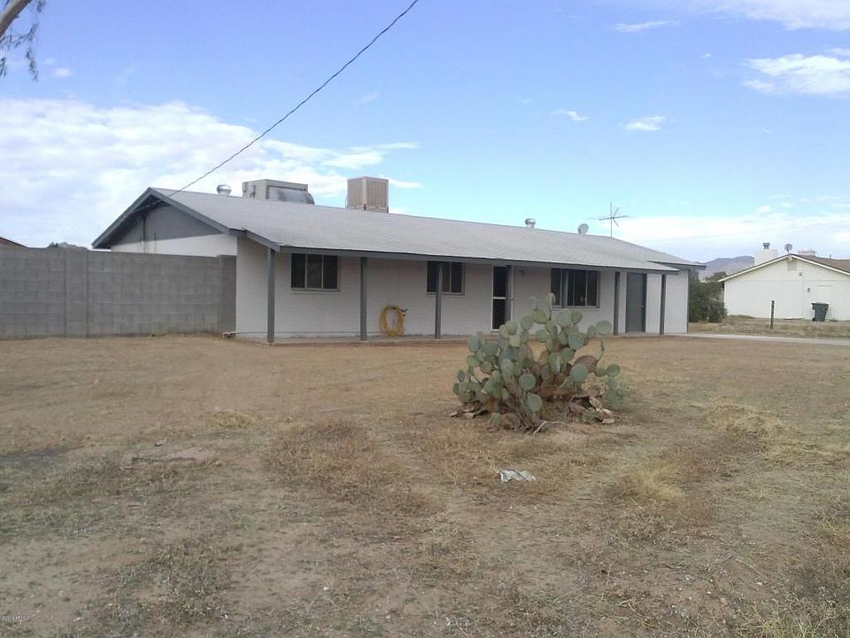 1st image of 1810 N 192nd Ave