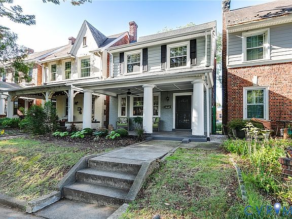 2nd image of 2323 Rosewood Ave