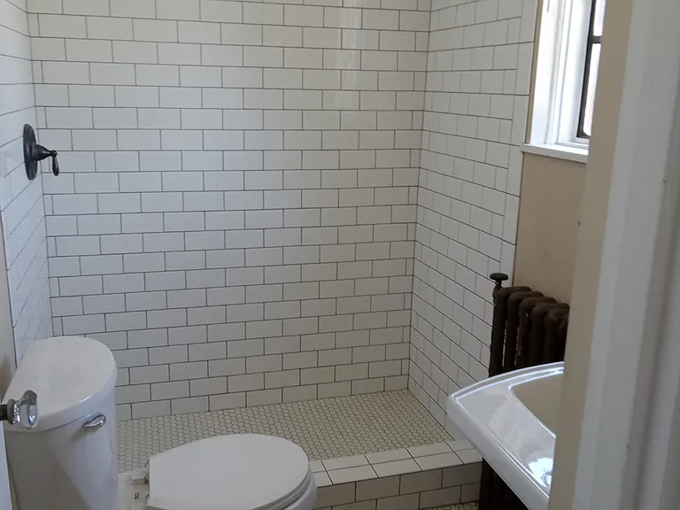Vista Court — Photo 6
