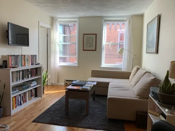 (undisclosed Address), Boston, MA 02113
