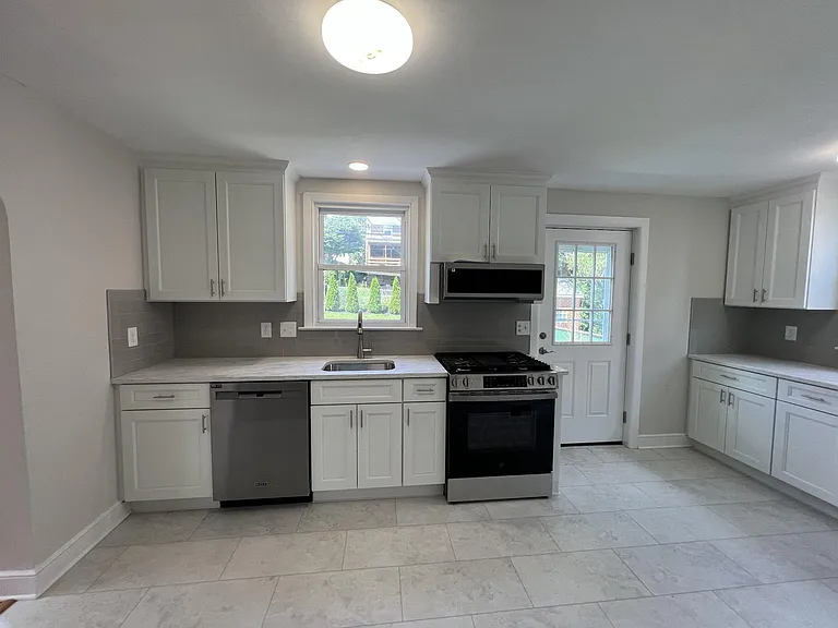 105 Signal Rd — Photo 12