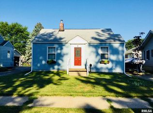 807 Park Pl, Clinton, IA 52732