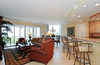 4th image of 4137 Bay Beach Ln Unit 534