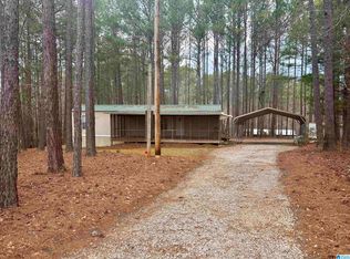 102 Sunset Dr, Wedowee, AL 36278