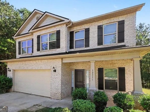 12351 Styron Dr, Hampton, GA 30228