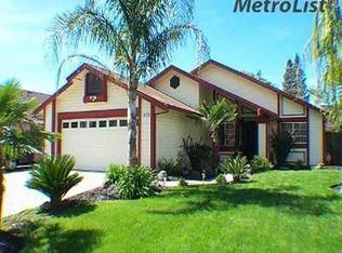 3077 Mill Oak Way, Sacramento, CA 95833