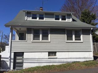 36 Valley Rd #2, Cos Cob, CT 06807