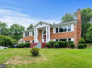 8020 Agin Ct, Mc Lean, VA 22102