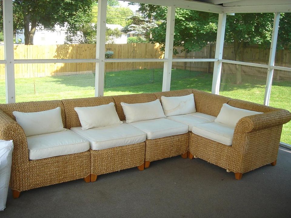 screened in porch