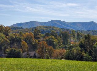 2926 Antioch Rd, Johnson City, TN 37604