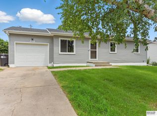 5517 N 61st Ave, Omaha, NE 68104