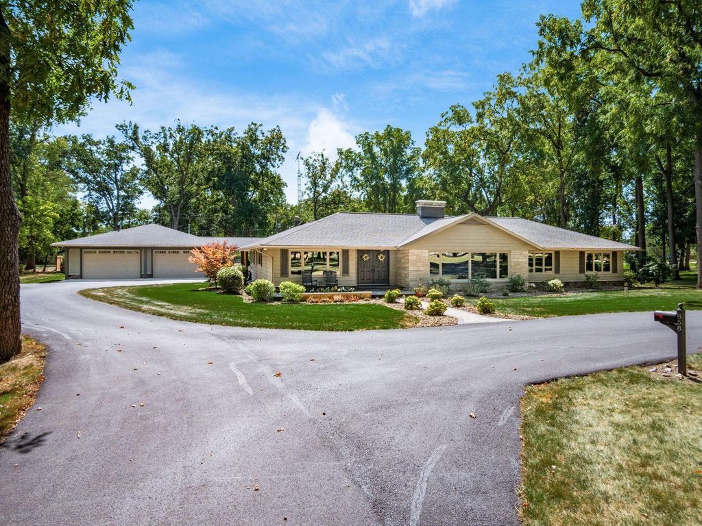 Real estate listing image