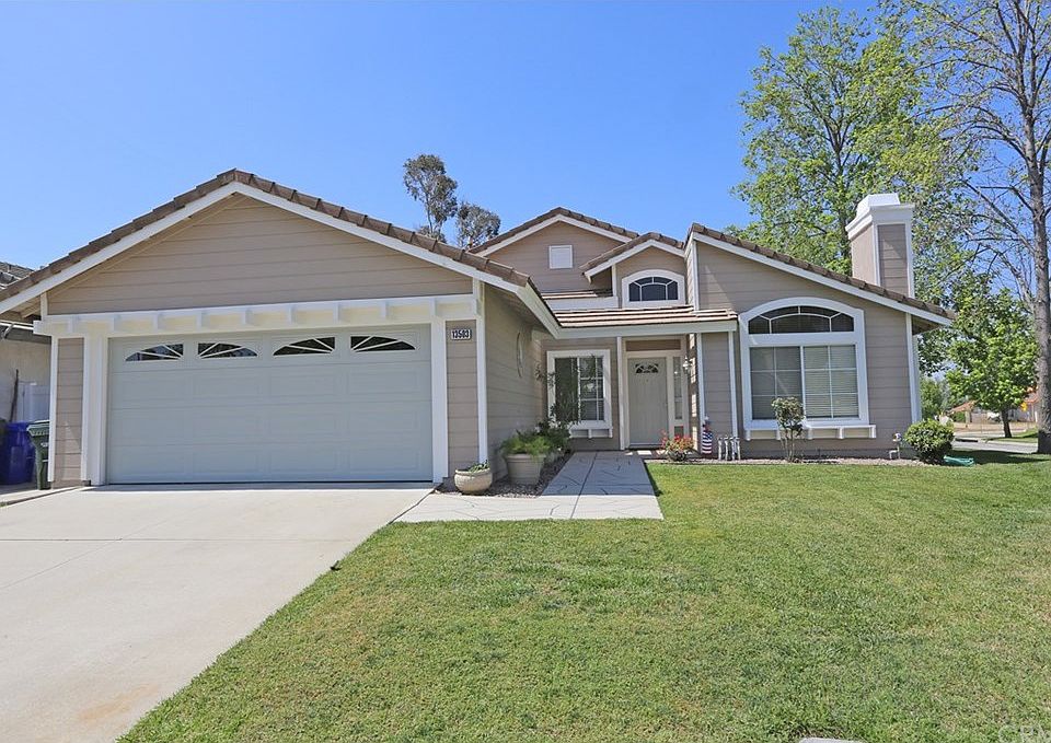 1st image of 13503 Pico Ct