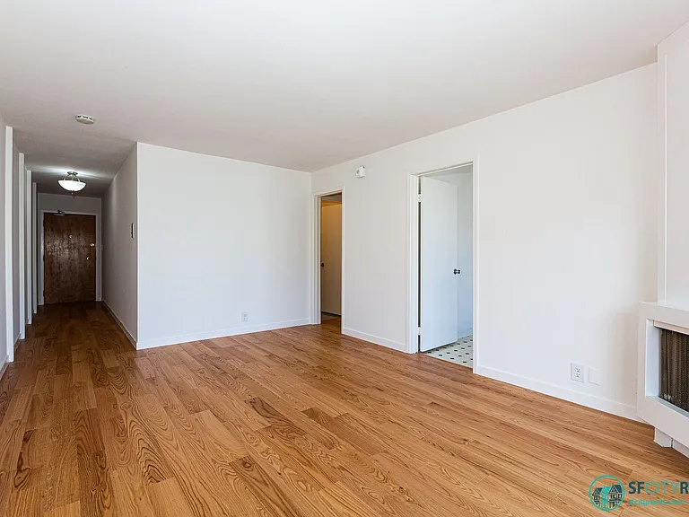 1332 10th Ave #204 — Photo 8