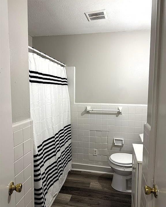 1st image of 4100 Broyles Ave SW APT 3