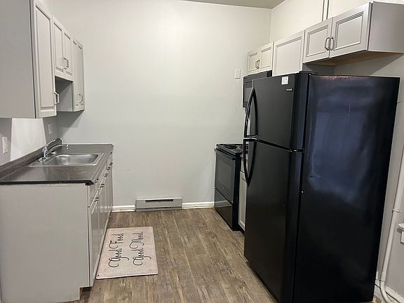 4th image of 519-527 W King St #D