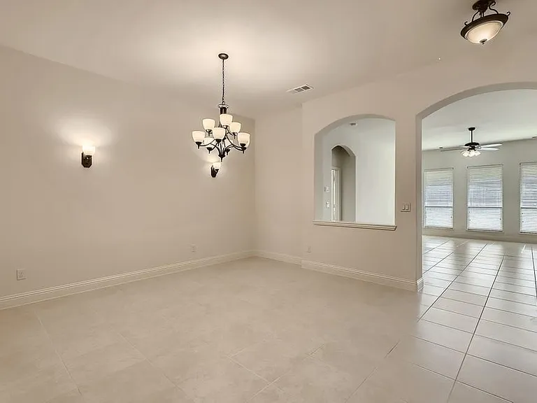 3216 Creekhaven Dr — Photo 6