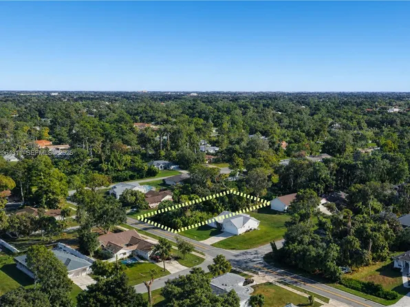 18 Eldron Ave, North Pt, FL 34286