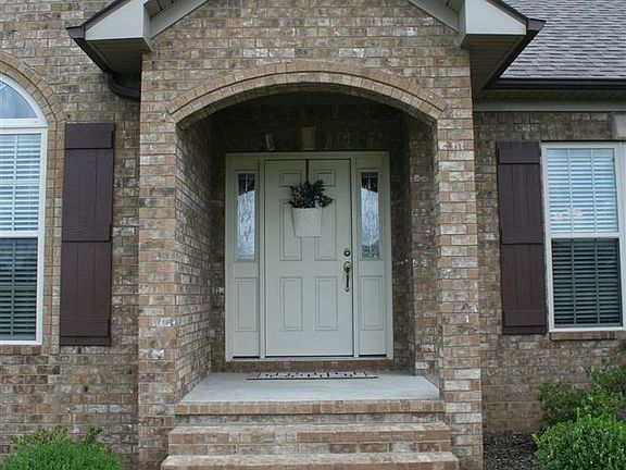 3rd image of 1429 Highland Dr