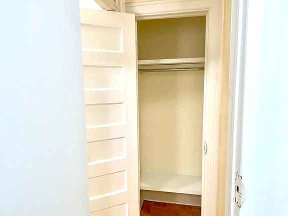 4th image of 516 E 79th St APT 3G