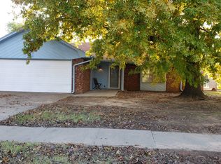 720 Branchwood Dr, Norman, OK 73072