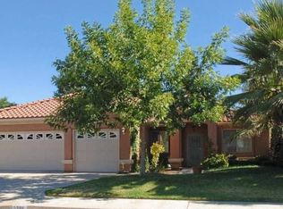 5596 W Cromwell Ave, Fresno, CA 93722