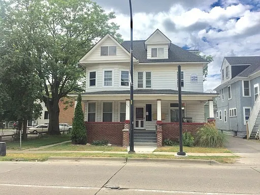 417 Washtenaw Rd — Photo 16