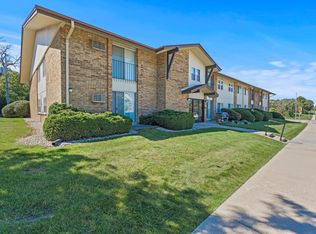 1835 Drexel Blvd, South Milwaukee, WI 53172