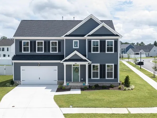 201 Station Dr, Suffolk, VA 23434