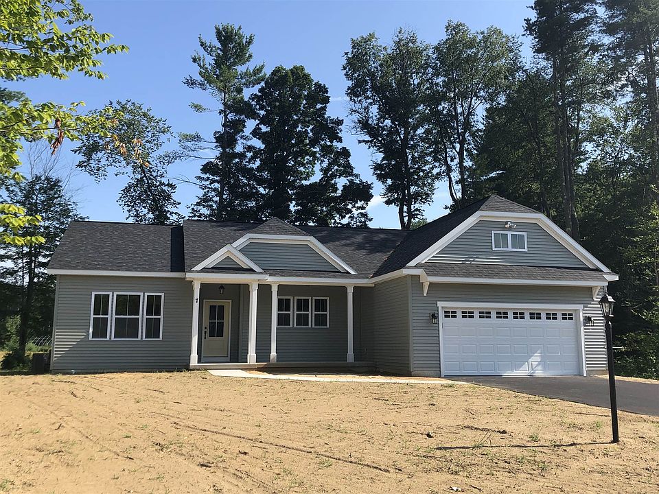 1st image of 7 Easton Ct