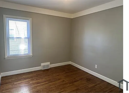 19348 Washtenaw St — Photo 12