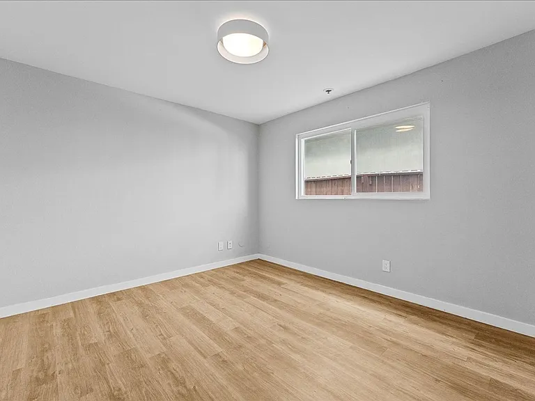 941 N Normandie Ave #3 — Photo 7