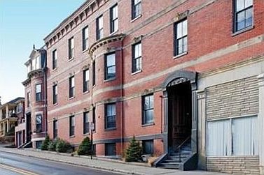 2nd image of 17 High St APT 3