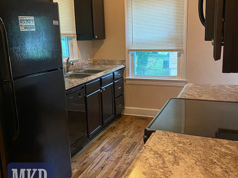 2742 Lansing Dr SW — Photo 5