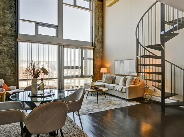 311 Oak St Penthouse 9, Oakland, CA 94607