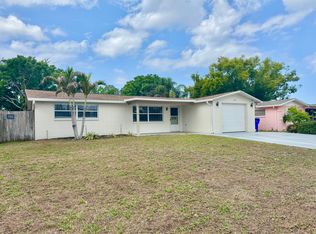5213 School Rd, New Port Richey, FL 34653