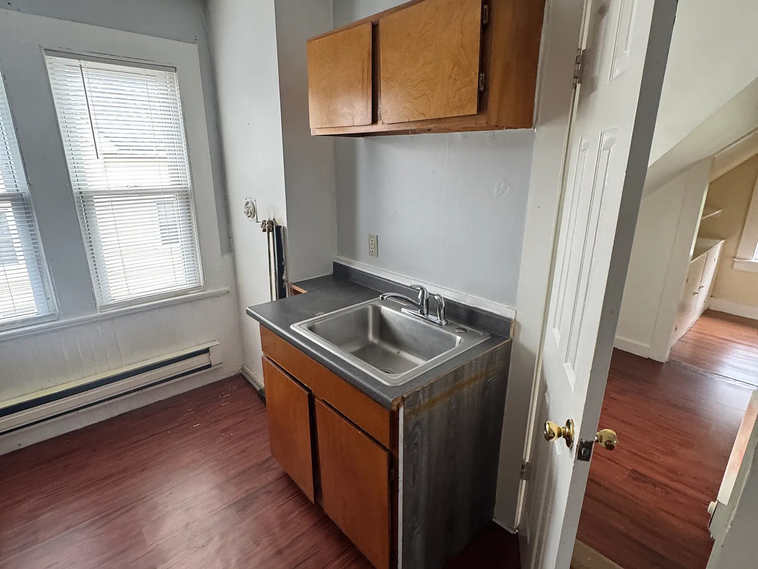 2 bed, 890 sqft, $1,295 — Photo 3