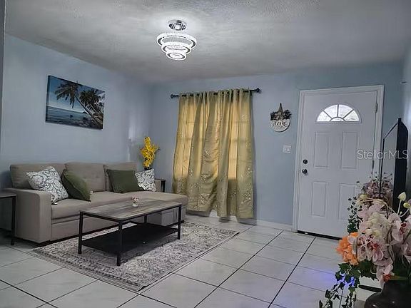 4th image of 3552 38TH AVENUE N
