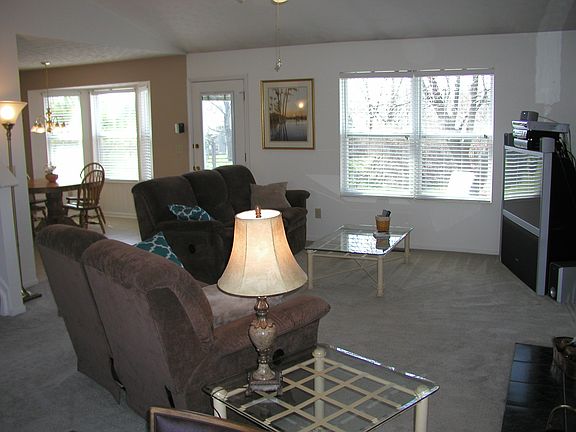 5th image of 6921 Rotterdam Ct