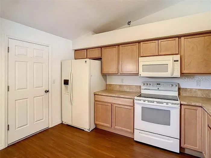 2685 Shelby Ruth Pl — Photo 6
