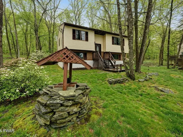508 Forest Dr, Lords Valley, PA 18428