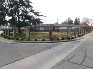217 N Carl Dr, Visalia, CA 93291