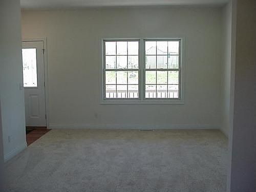 Living Room - Entry