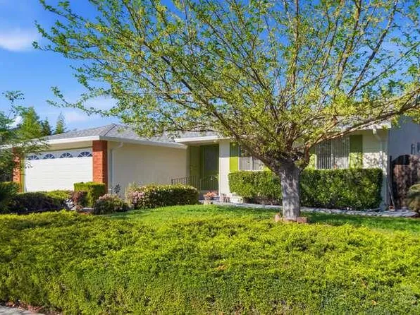 2606 Apollo Dr, San Jose, CA 95121