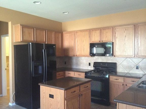 3rd image of 1109 Alpine Mountain Dr