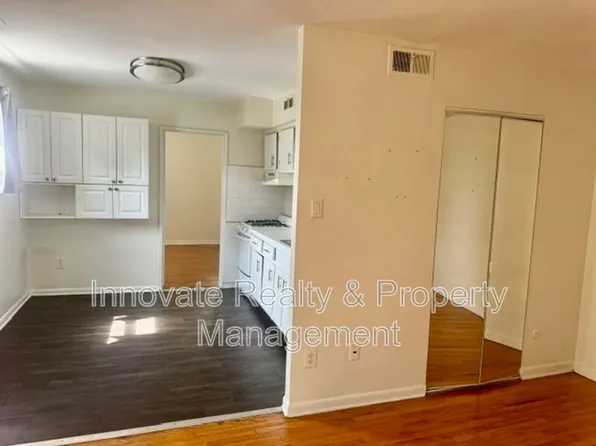 9513 Hoff St, Philadelphia, PA