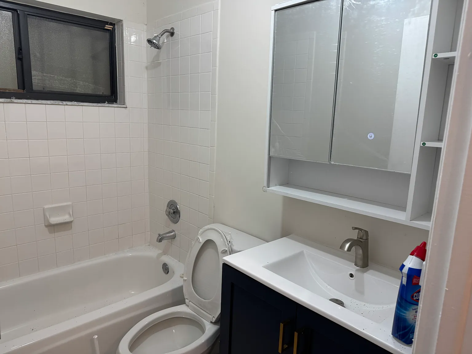 3 bed, 1294 sqft, $2,700 — Photo 3